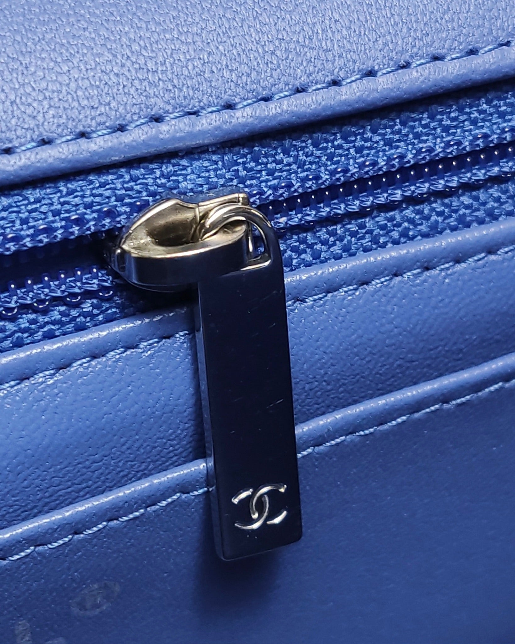 Chanel Classic Flap Tweed