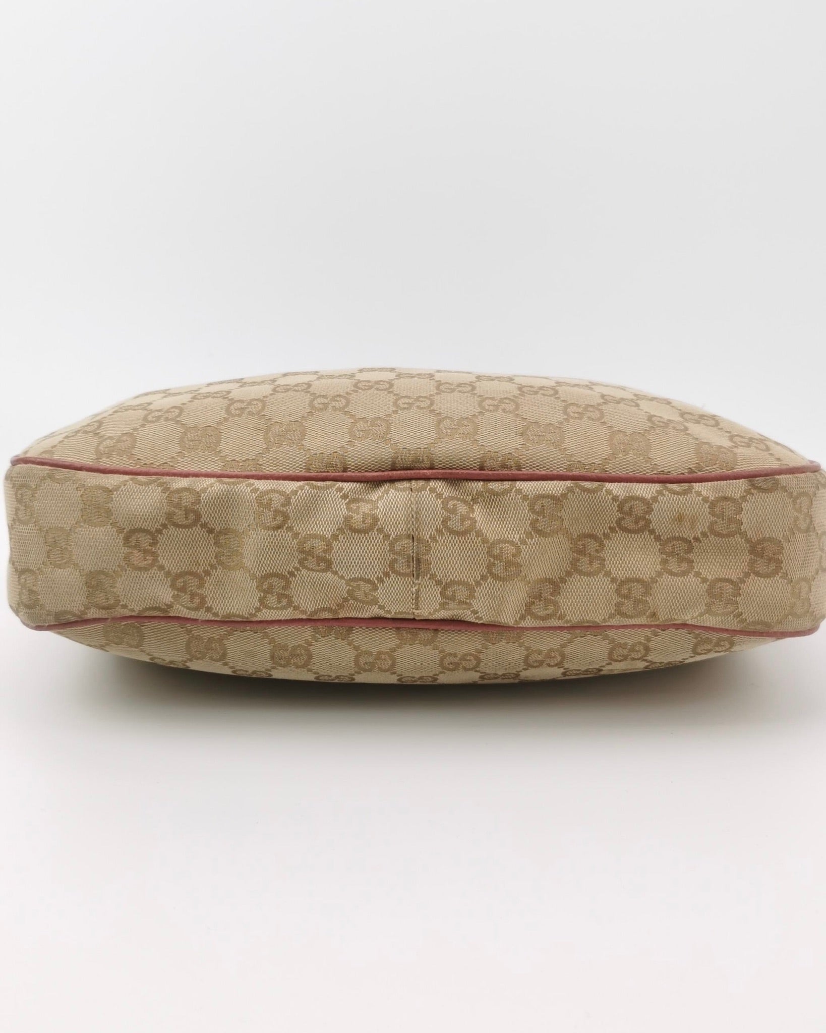 Gucci Hobo Bag Pink Details