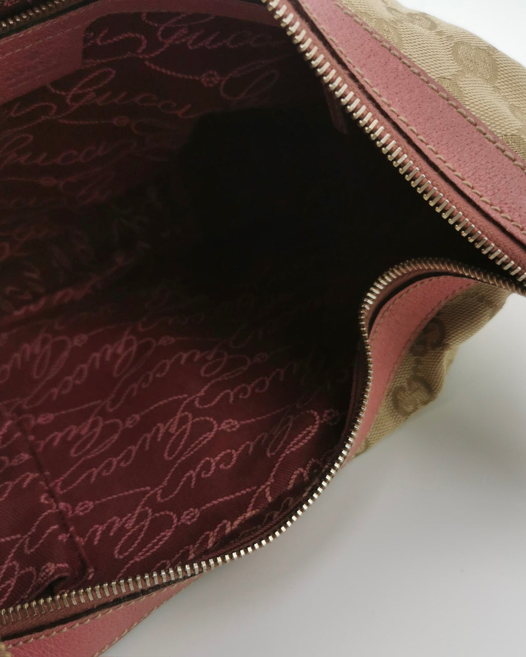 Gucci Hobo Bag Pink Details