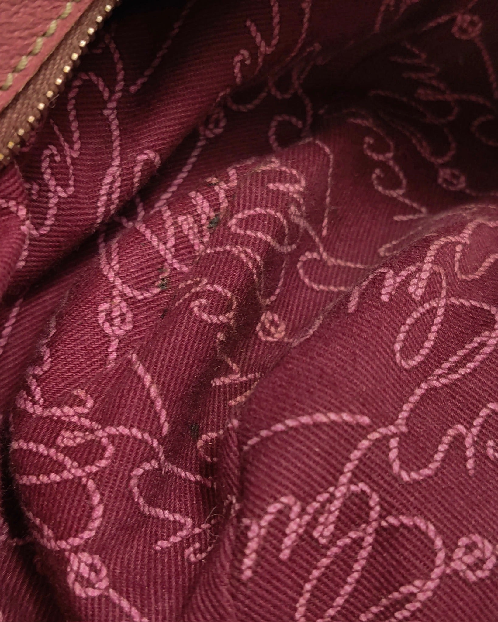 Gucci Hobo Bag Pink Details