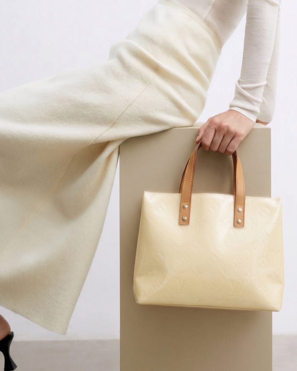 Louis Vuitton Hand Bag Monogram Vernis Reade – PAR DEUX. Designer